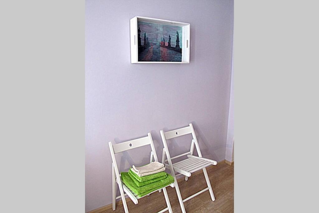 Romantic Apartment In The Historic Center Prag Exterior foto
